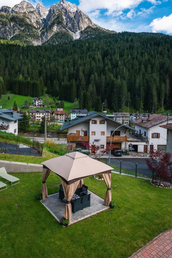Appartamenti Patrizia San Pietro di Cadore Exteriör bild